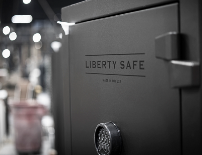 Electronic Lock Safe in Jacksonville vs Mechanical Dial: Selecting the Right Liberty Safe Lock