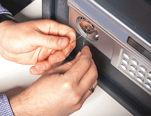 Why You Should Always Hire a Certified Locksmith
